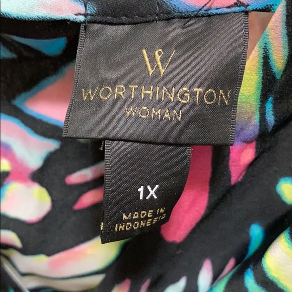 Multi colored sleeveless blouse - Picture 2 of 3